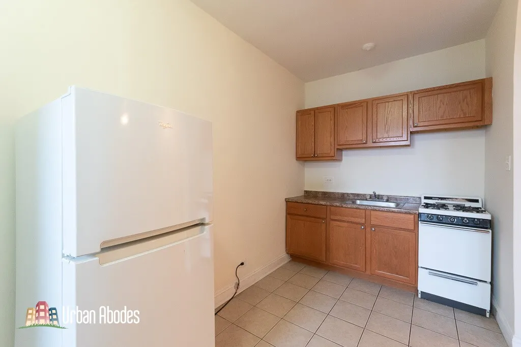 4851 N Damen Ave, ,  60625, USA 60625-unit#203-Chicago-IL