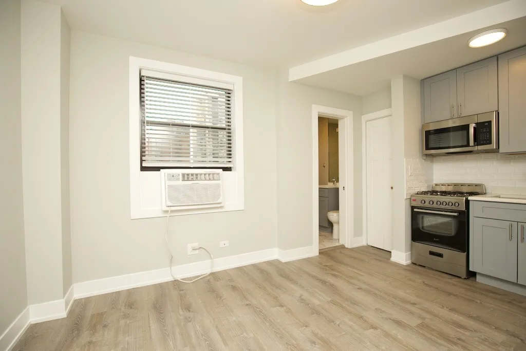 505 W Belmont Ave, ,  60657, USA 60657-unit#5M-Chicago-IL