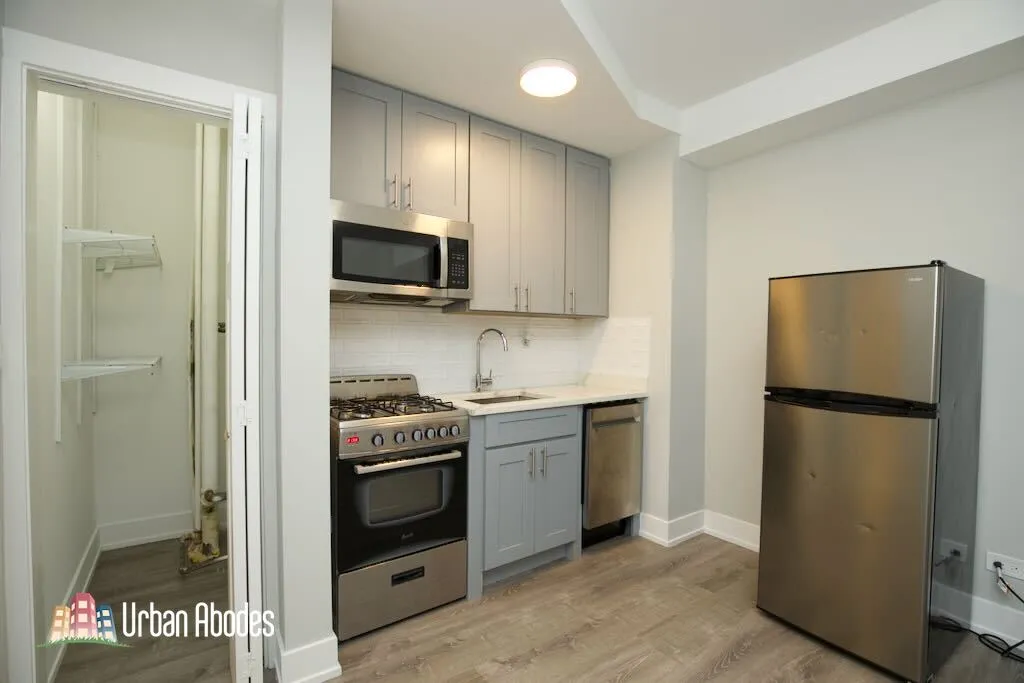 505 W Belmont Ave, ,  60657, USA 60657-unit#6B-Chicago-IL
