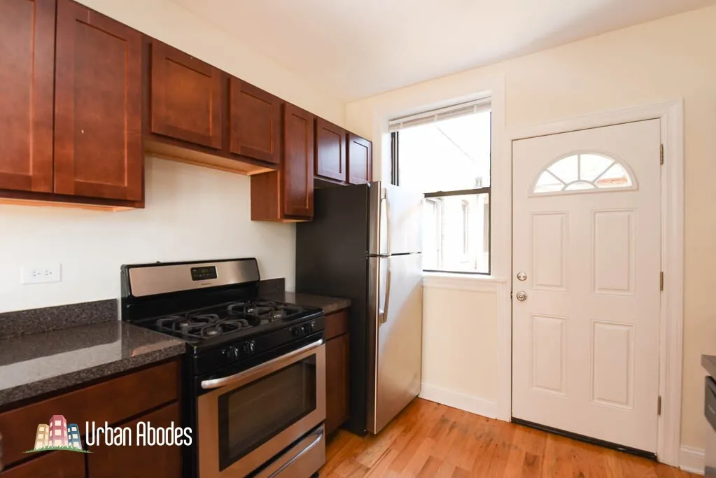3904 N Janssen Ave, ,  60613, USA 60613-unit#3-Chicago-IL