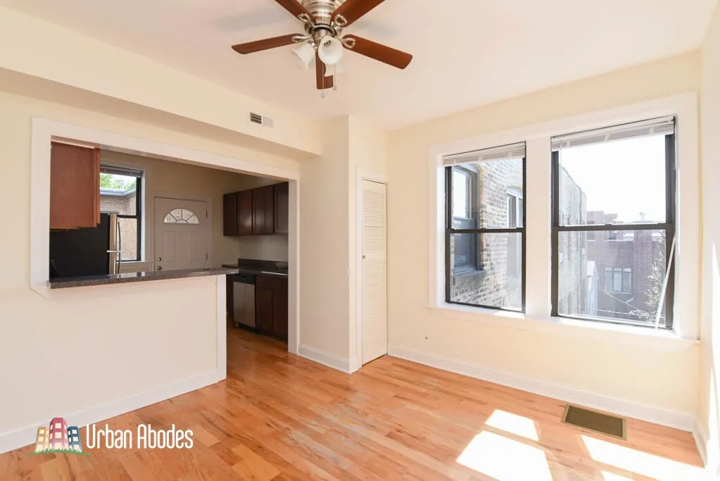 3904 N Janssen Ave, ,  60613, USA 60613-unit#3-Chicago-IL