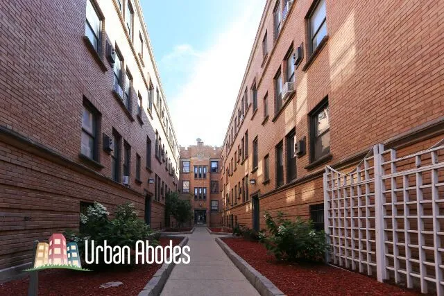 823 W Cornelia Ave, , 60657, USA 60657-unit#218-Chicago-IL