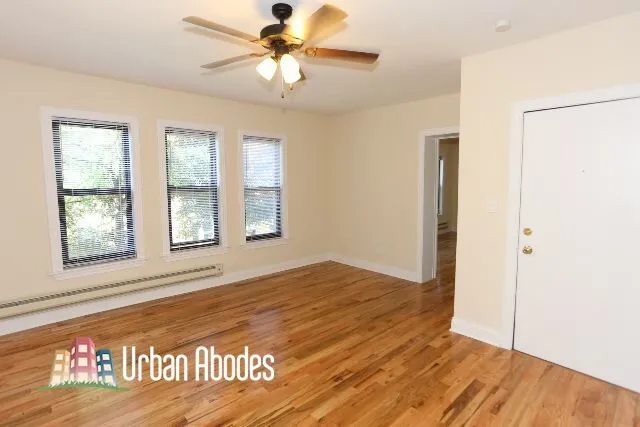 823 W Cornelia Ave, ,  60657, USA 60657-unit#218-Chicago-IL