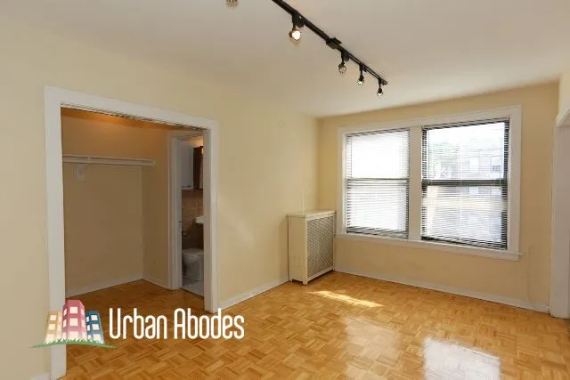 739 W Belmont Ave, ,  60657, USA 60657-unit#511-Chicago-IL