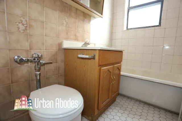 739 W Belmont Ave, ,  60657, USA 60657-unit#511-Chicago-IL
