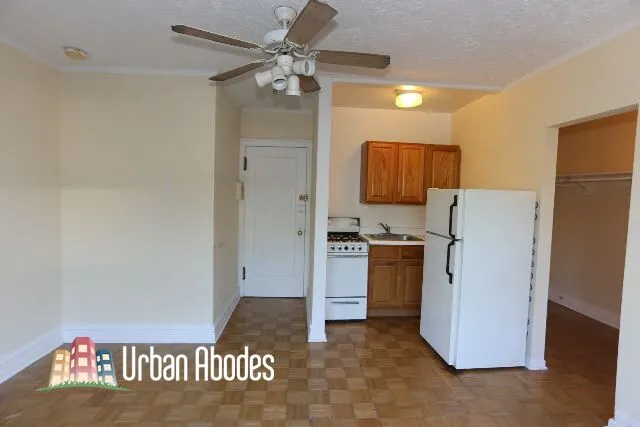 711 W Belmont Ave, ,  60657, USA 60657-unit#407-Chicago-IL