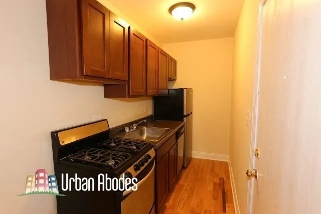 817 W Cornelia Ave, ,  60657, USA 60657-unit#108-Chicago-IL