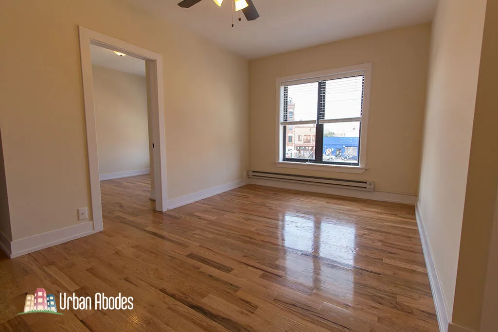 955 W Cornelia Ave, , 60657, USA 60657-unit#2B-Chicago-IL