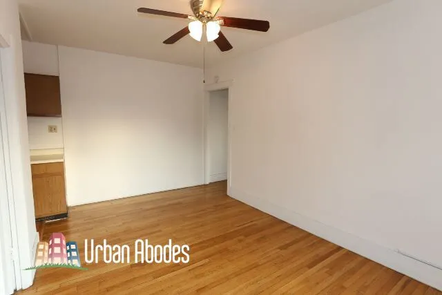 957 W Cornelia Ave, , 60657, USA 60657-unit#3B-Chicago-IL
