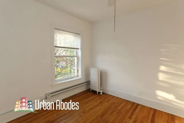 957 W Cornelia Ave, , 60657, USA 60657-unit#3B-Chicago-IL