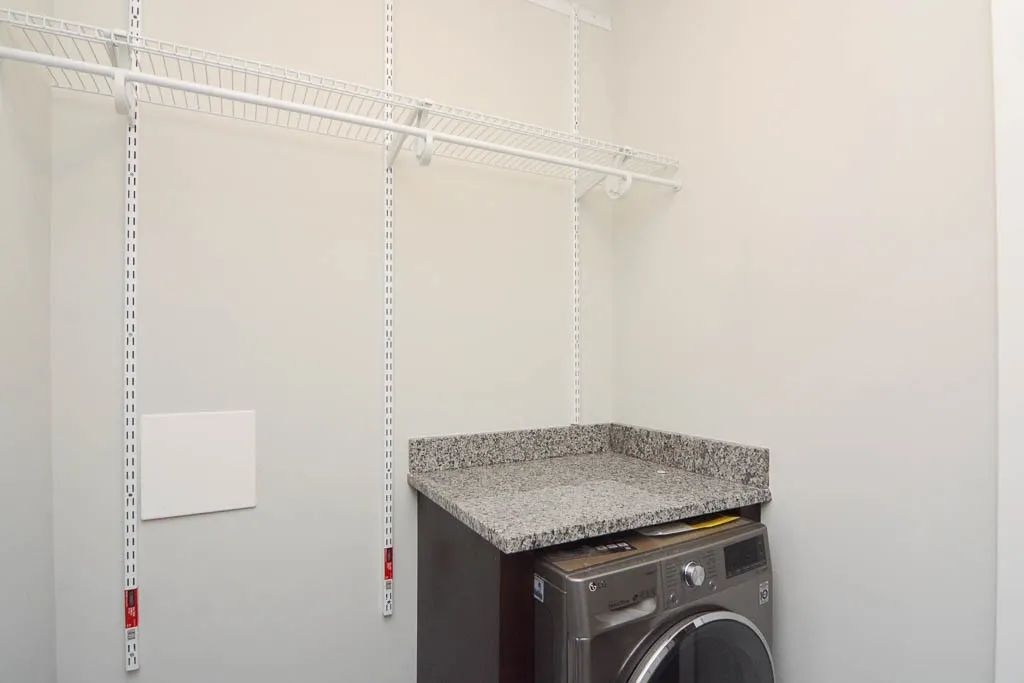 707 W Brompton Ave, ,  60657, USA 60657-unit#34-Chicago-IL