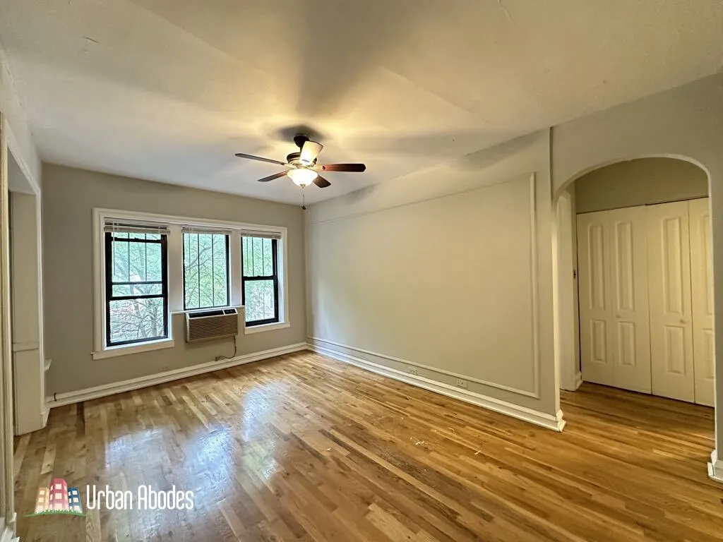 837 W Wolfram St, ,  60657, USA 60657-unit#302-Chicago-IL