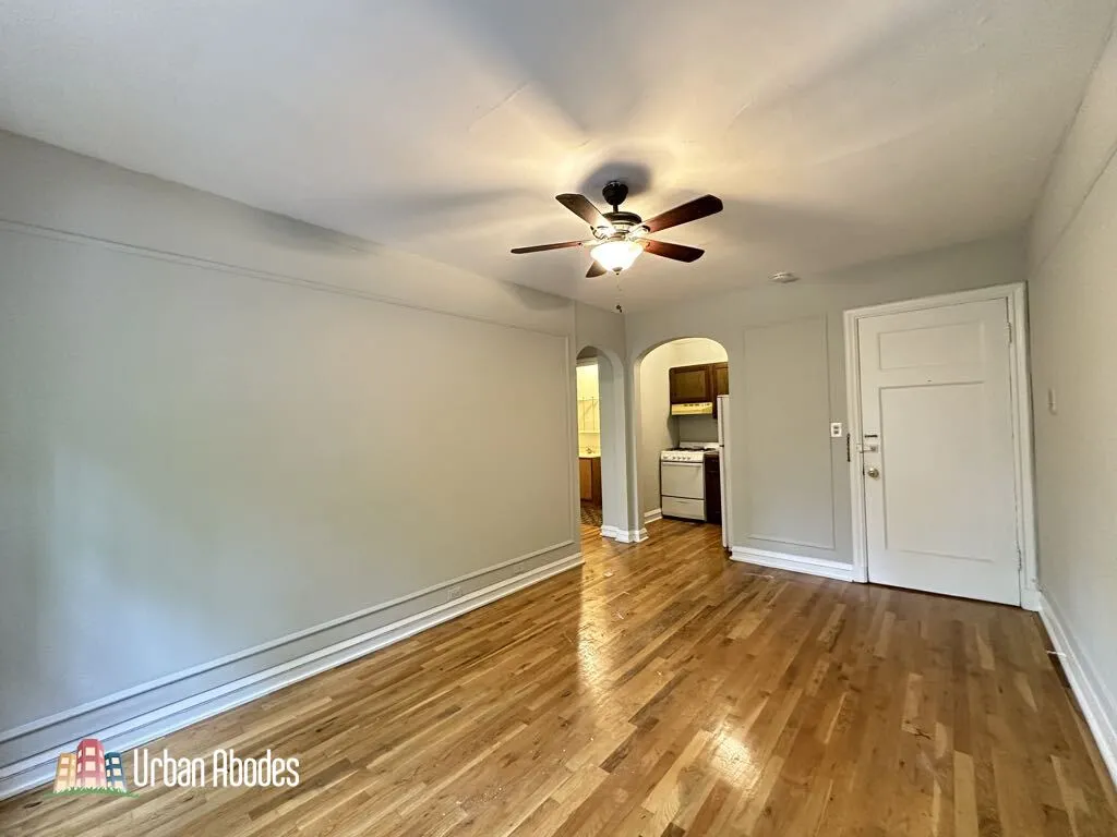 837 W Wolfram St, ,  60657, USA 60657-unit#302-Chicago-IL