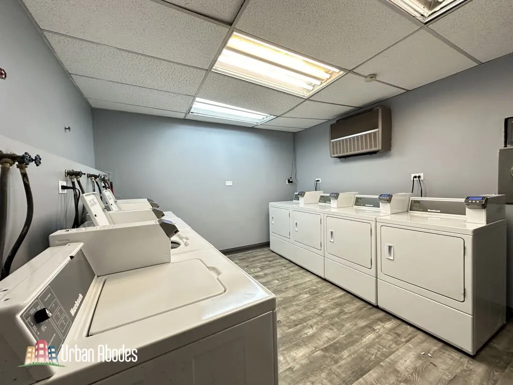 837 W Wolfram St, ,  60657, USA 60657-unit#302-Chicago-IL