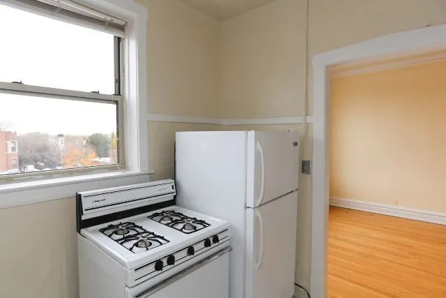 558 W Aldine Ave, ,  60657, USA 60657-unit#3N-Chicago-IL