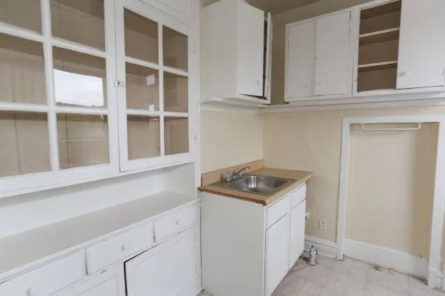 558 W Aldine Ave, ,  60657, USA 60657-unit#3N-Chicago-IL