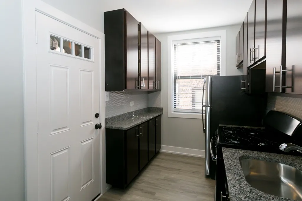 705 W Brompton Ave, ,  60657, USA 60657-unit#22-Chicago-IL