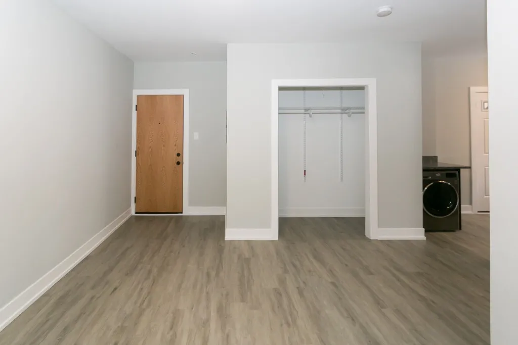 705 W Brompton Ave, ,  60657, USA 60657-unit#22-Chicago-IL