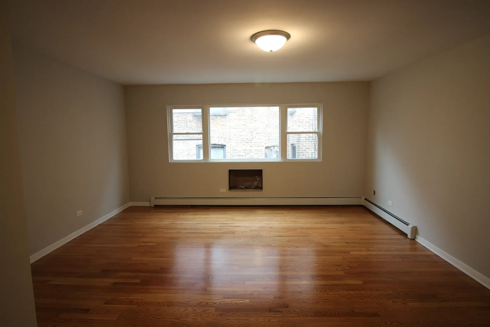 1642 W Morse Ave, ,  60626, USA 60626-unit#3S-Chicago-IL