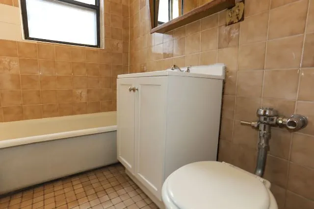 739 W Belmont Ave, ,  60657, USA 60657-unit#409-Chicago-IL