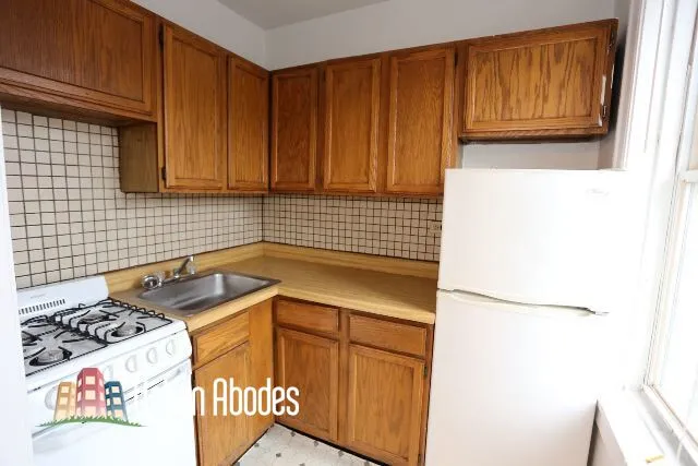 711 W Belmont Ave, , 60657, USA 60657-unit#203-Chicago-IL
