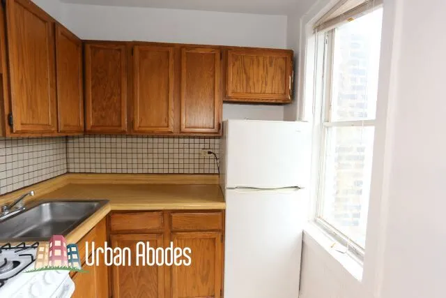 711 W Belmont Ave, , 60657, USA 60657-unit#203-Chicago-IL