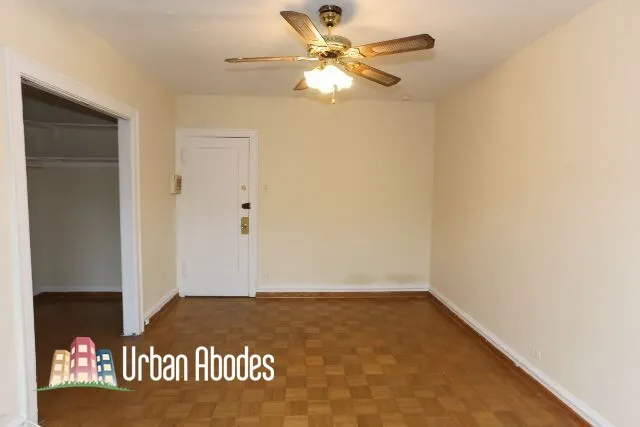 711 W Belmont Ave, , 60657, USA 60657-unit#203-Chicago-IL