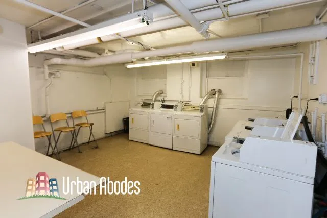 711 W Belmont Ave, , 60657, USA 60657-unit#203-Chicago-IL