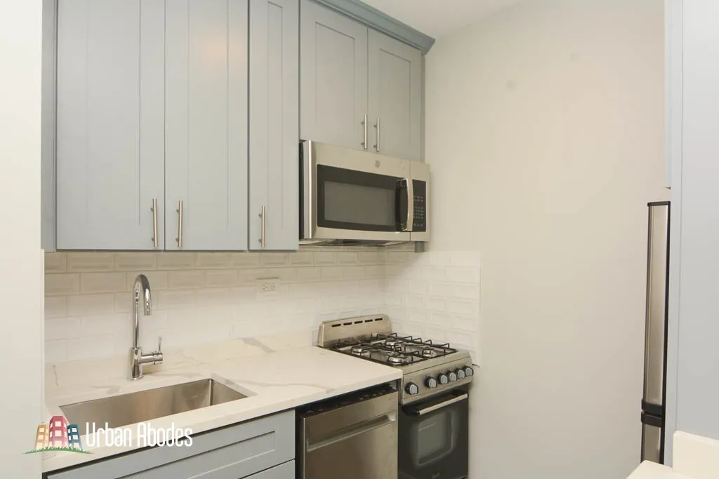 505 W Belmont Ave, ,  60657, USA 60657-unit#2B-Chicago-IL