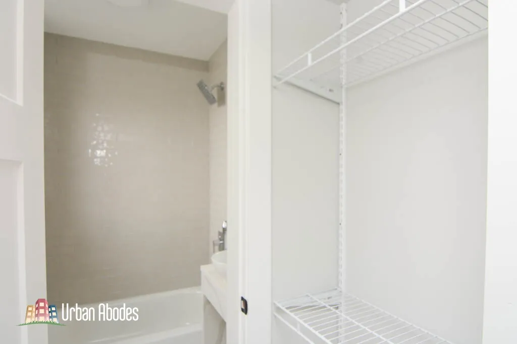 505 W Belmont Ave, ,  60657, USA 60657-unit#5F-Chicago-IL
