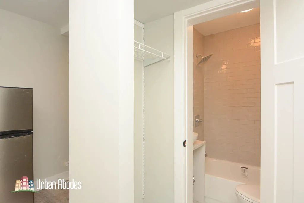 505 W Belmont Ave, ,  60657, USA 60657-unit#2H-Chicago-IL
