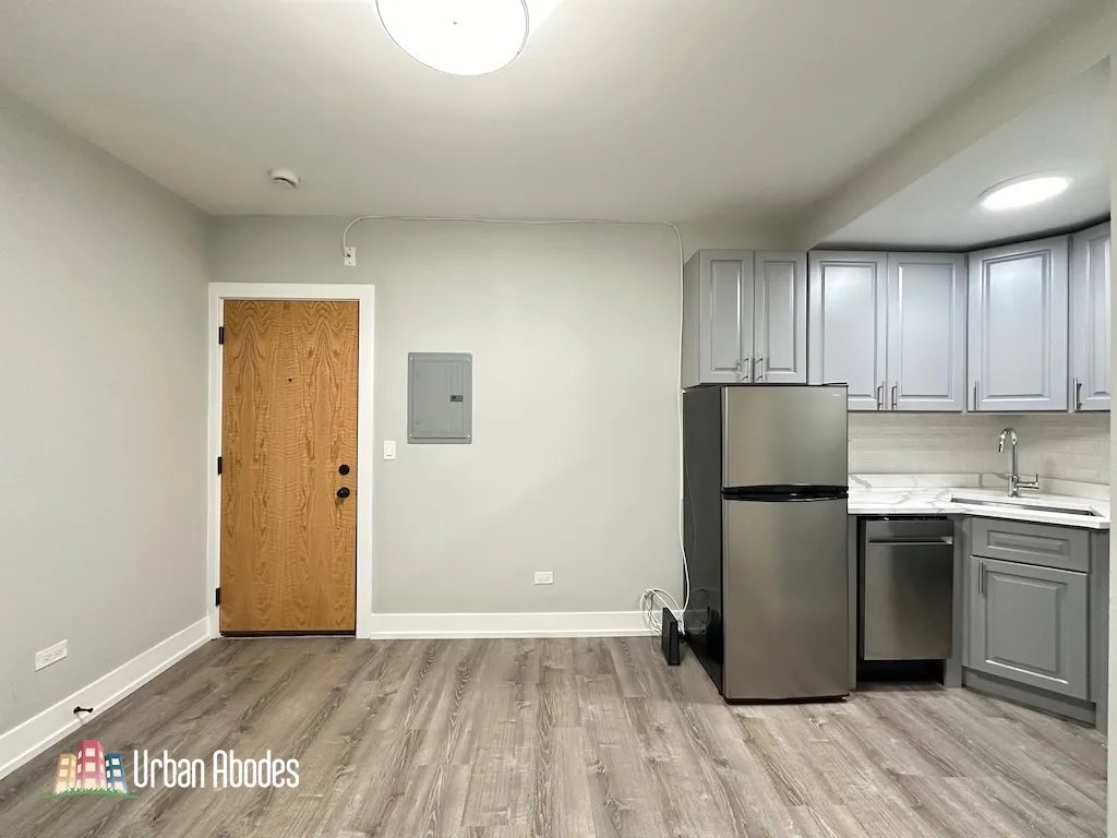 505 W Belmont Ave, ,  60657, USA 60657-unit#3L-Chicago-IL