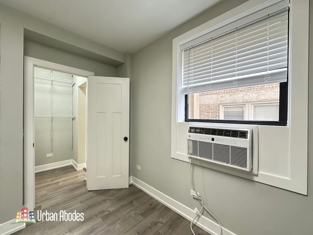 505 W Belmont Ave, ,  60657, USA 60657-unit#3L-Chicago-IL
