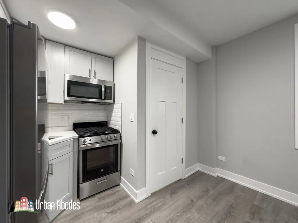 505 W Belmont Ave, ,  60657, USA 60657-unit#5L-Chicago-IL