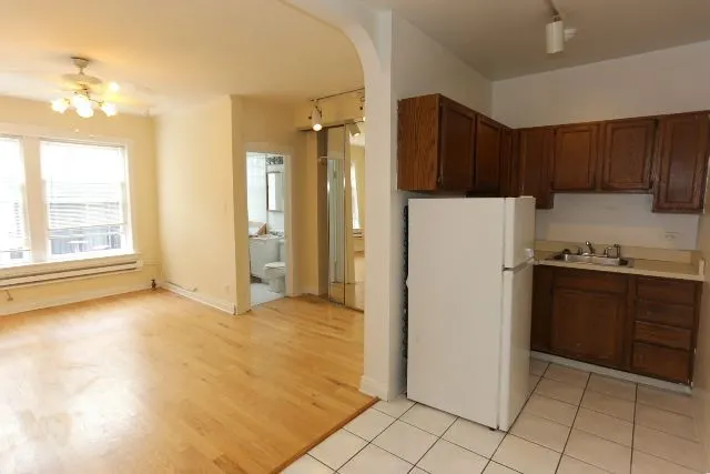 511 W Melrose St, ,  60657, USA 60657-unit#406-Chicago-IL
