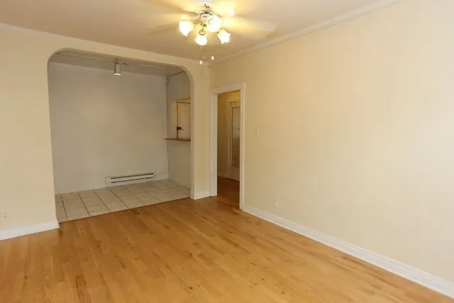 511 W Melrose St, ,  60657, USA 60657-unit#406-Chicago-IL