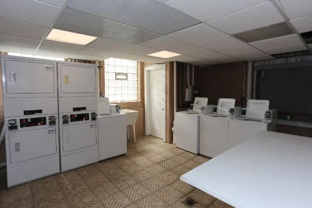 511 W Melrose St, ,  60657, USA 60657-unit#214-Chicago-IL