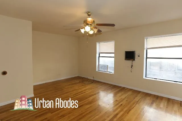 817 W Cornelia Ave, , 60657, USA 60657-unit#302-Chicago-IL