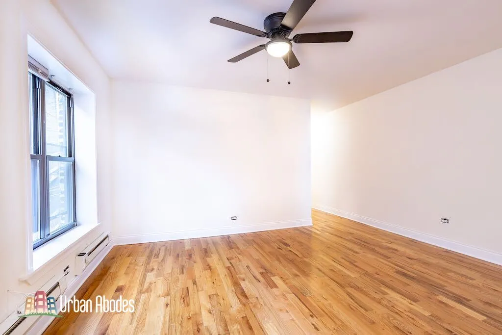 817 W Cornelia Ave, ,  60657, USA 60657-unit#202-Chicago-IL