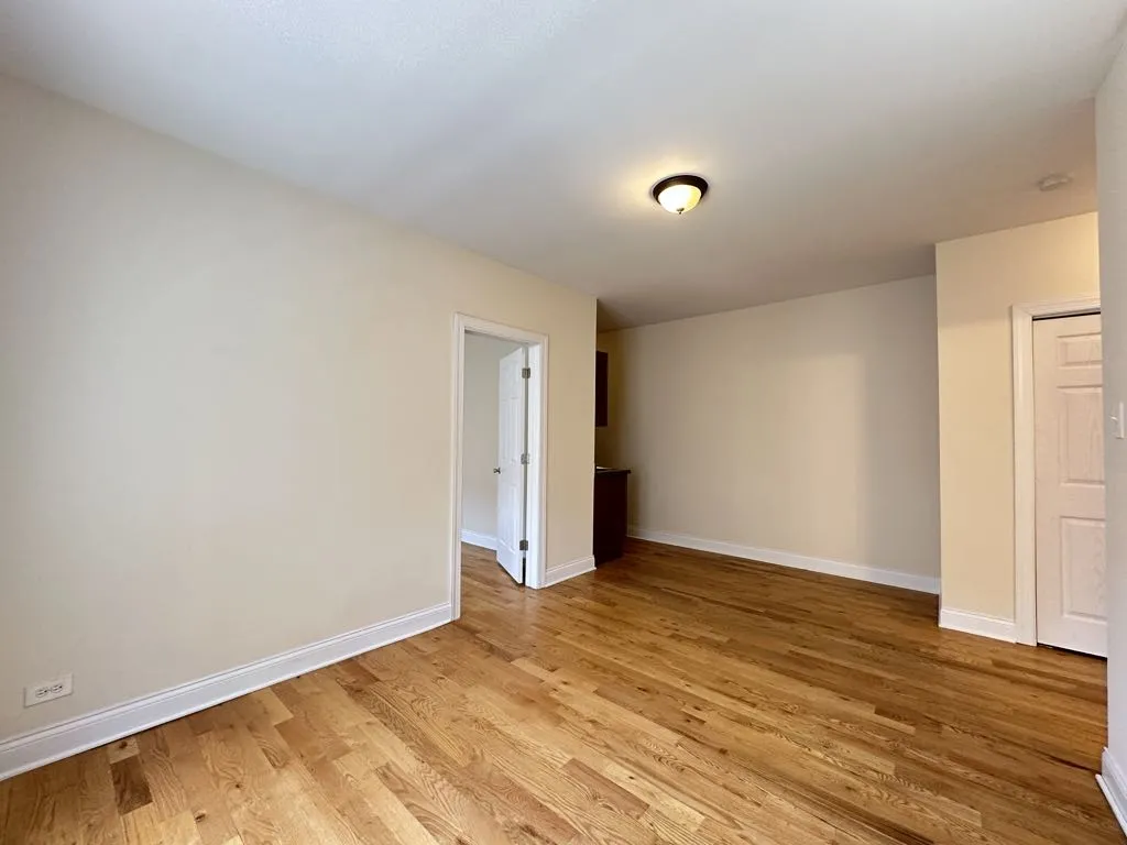951 W Cornelia Ave, , 60657, USA 60657-unit#2A-Chicago-IL