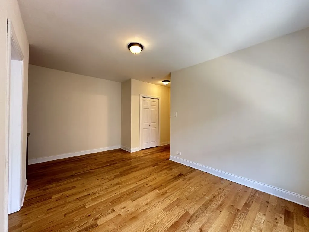 951 W Cornelia Ave, , 60657, USA 60657-unit#2A-Chicago-IL