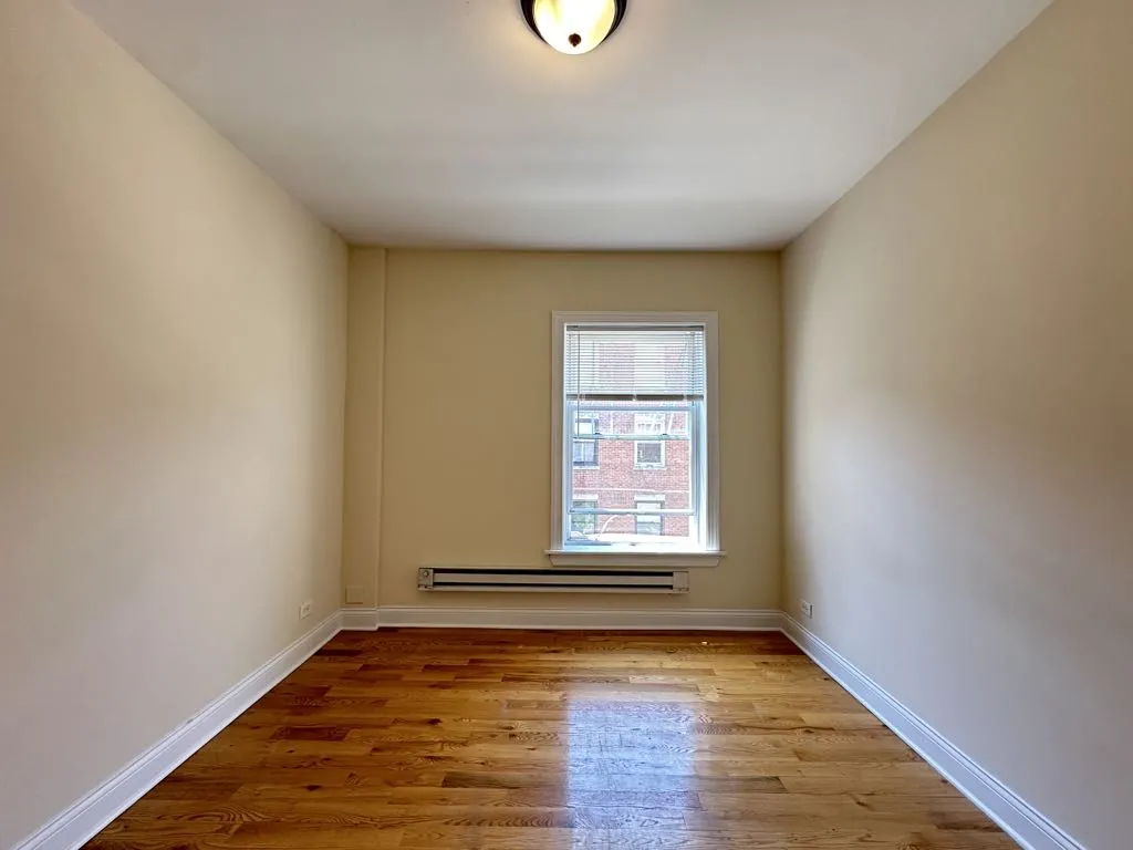 951 W Cornelia Ave, , 60657, USA 60657-unit#2A-Chicago-IL