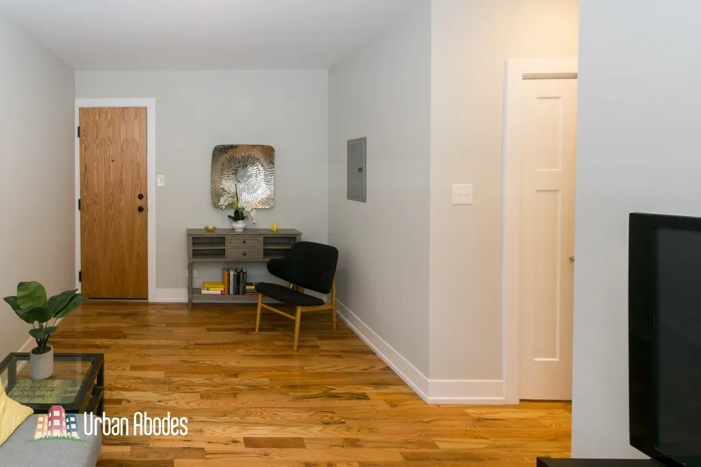 2910 N Mildred Ave, ,  60657, USA 60657-unit#3Z-Chicago-IL