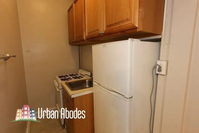 2827 N Burling St, ,  60657, USA 60657-unit#01-Chicago-IL
