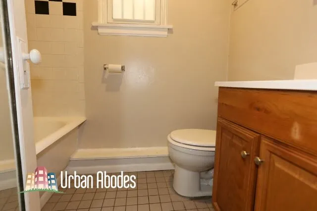 2827 N Burling St, ,  60657, USA 60657-unit#01-Chicago-IL