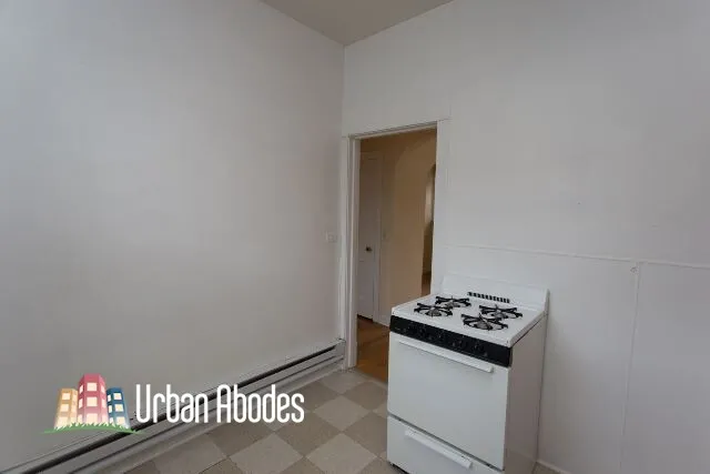 721 W Barry Ave, , 60657, USA 60657-unit#3B-Chicago-IL