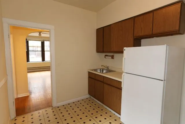 721 W Barry Ave, ,  60657, USA 60657-unit#2B-Chicago-IL