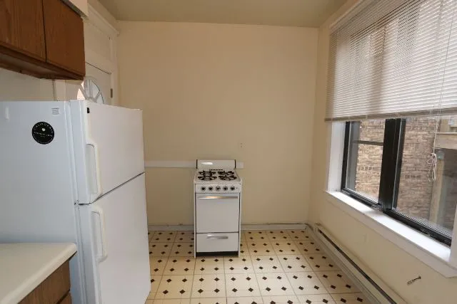 721 W Barry Ave, ,  60657, USA 60657-unit#2B-Chicago-IL