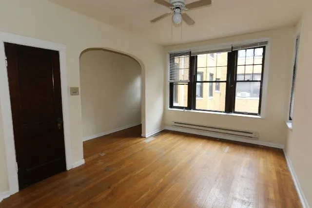 721 W Barry Ave, ,  60657, USA 60657-unit#2B-Chicago-IL