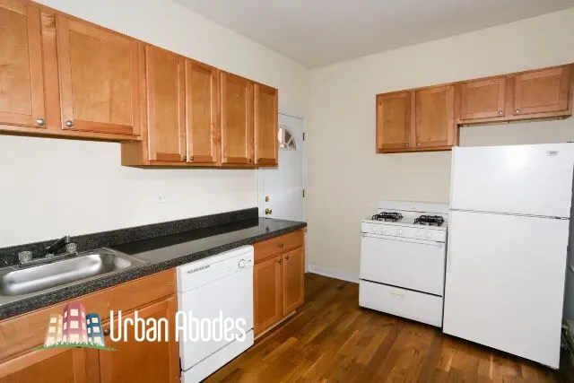 721 W Barry Ave, ,  60657, USA 60657-unit#1B-Chicago-IL